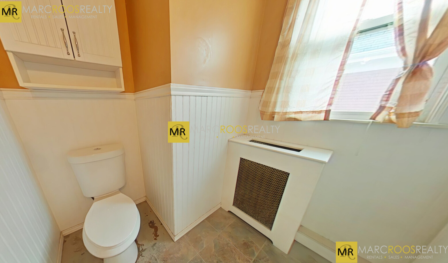 22 Grand View Ave, Prospect Hill