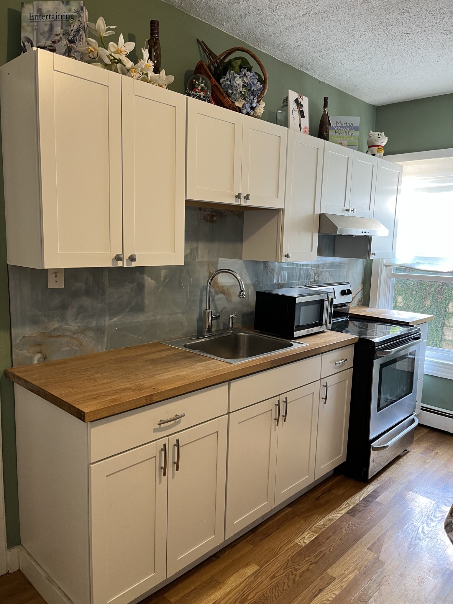 5 Otisfield St, Roxbury