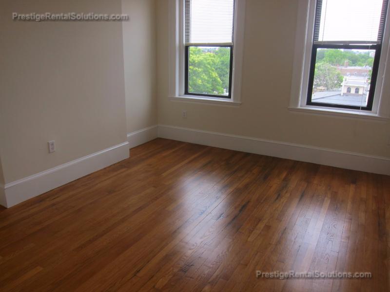 881 Massachusetts Ave, Central Square