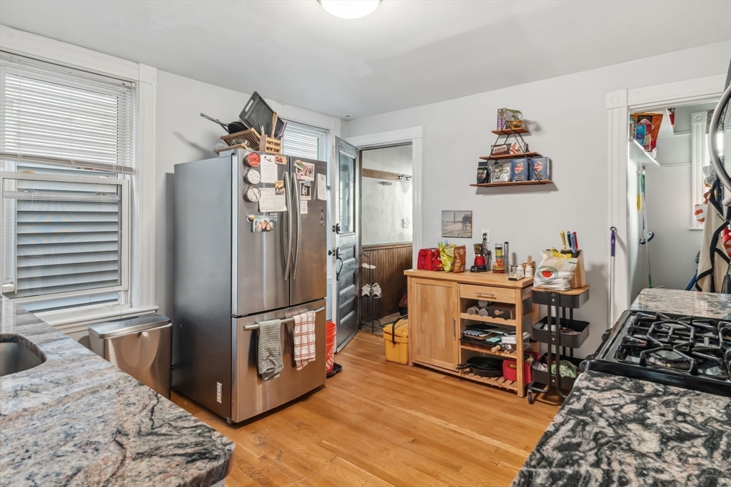 76 Marine Rd, South Boston