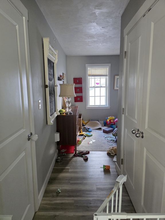 75 Merriam Ave, Leominster