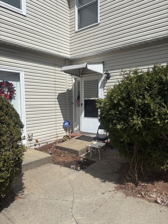 7 Howe Terr, Dorchester