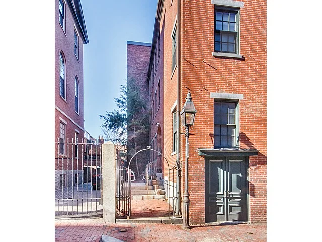 61 Anderson St, Beacon Hill