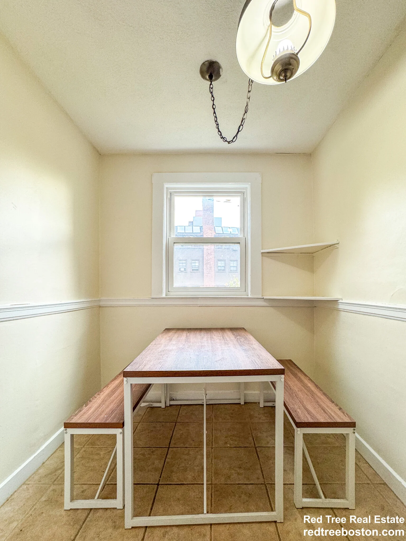 28 Manet Rd, Chestnut Hill