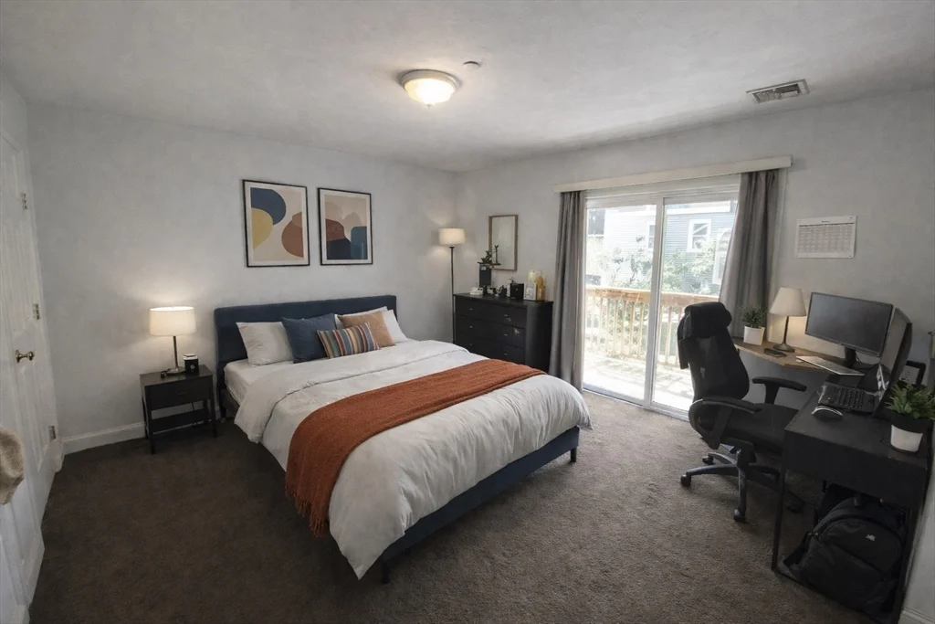 111 West 8th St, South Boston