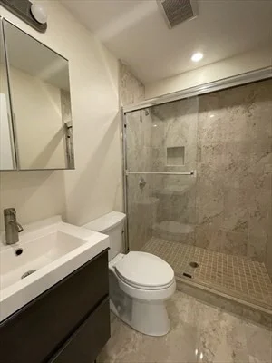 1028 Commonwealth Ave, North Brookline