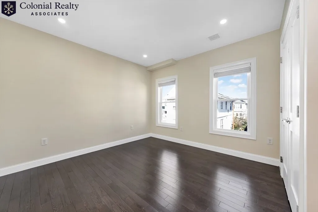 43 Wright Ave, South Medford