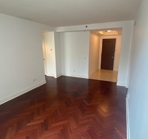 1 Charles St, Midtown