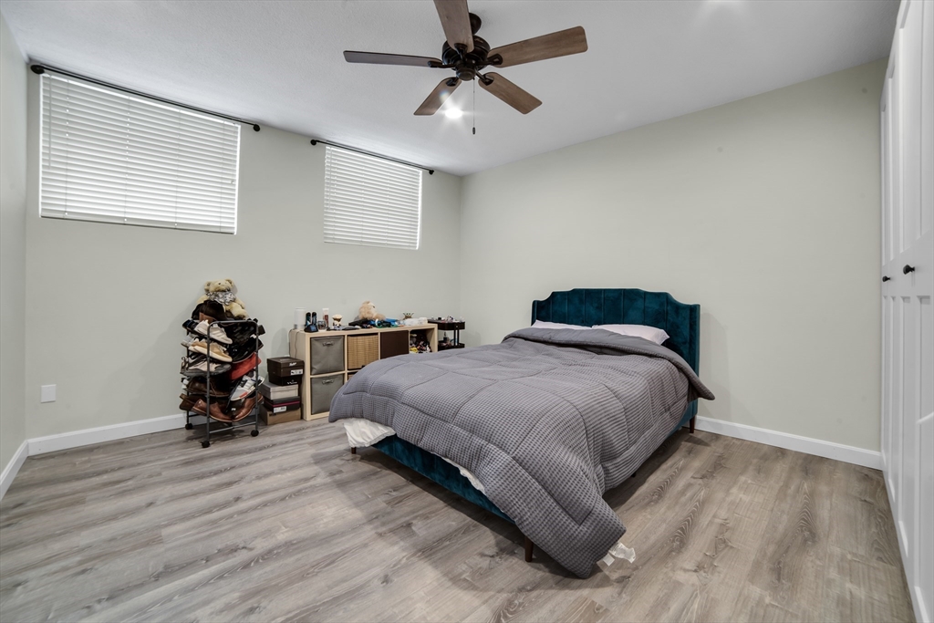 15 Ocean Ave, Winthrop