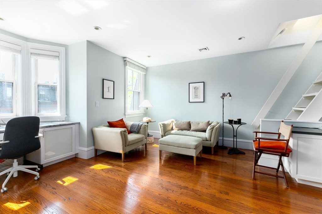 183 W Canton St, South End