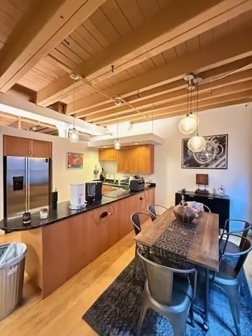 111 Beach St, Leather District