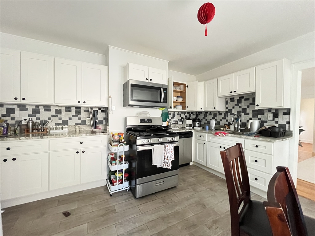 89 6th, East Cambridge