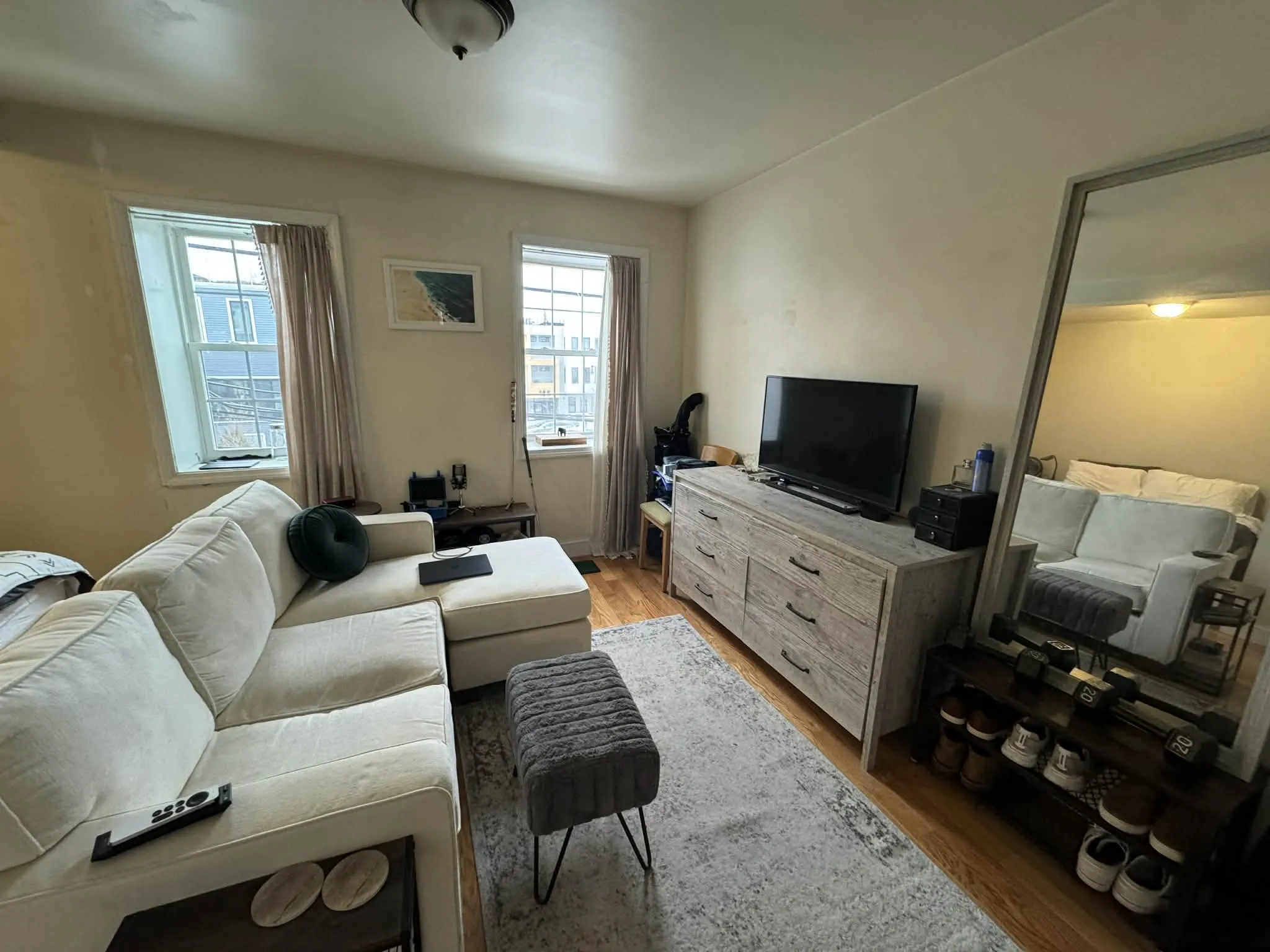 83 Bolton St, South Boston