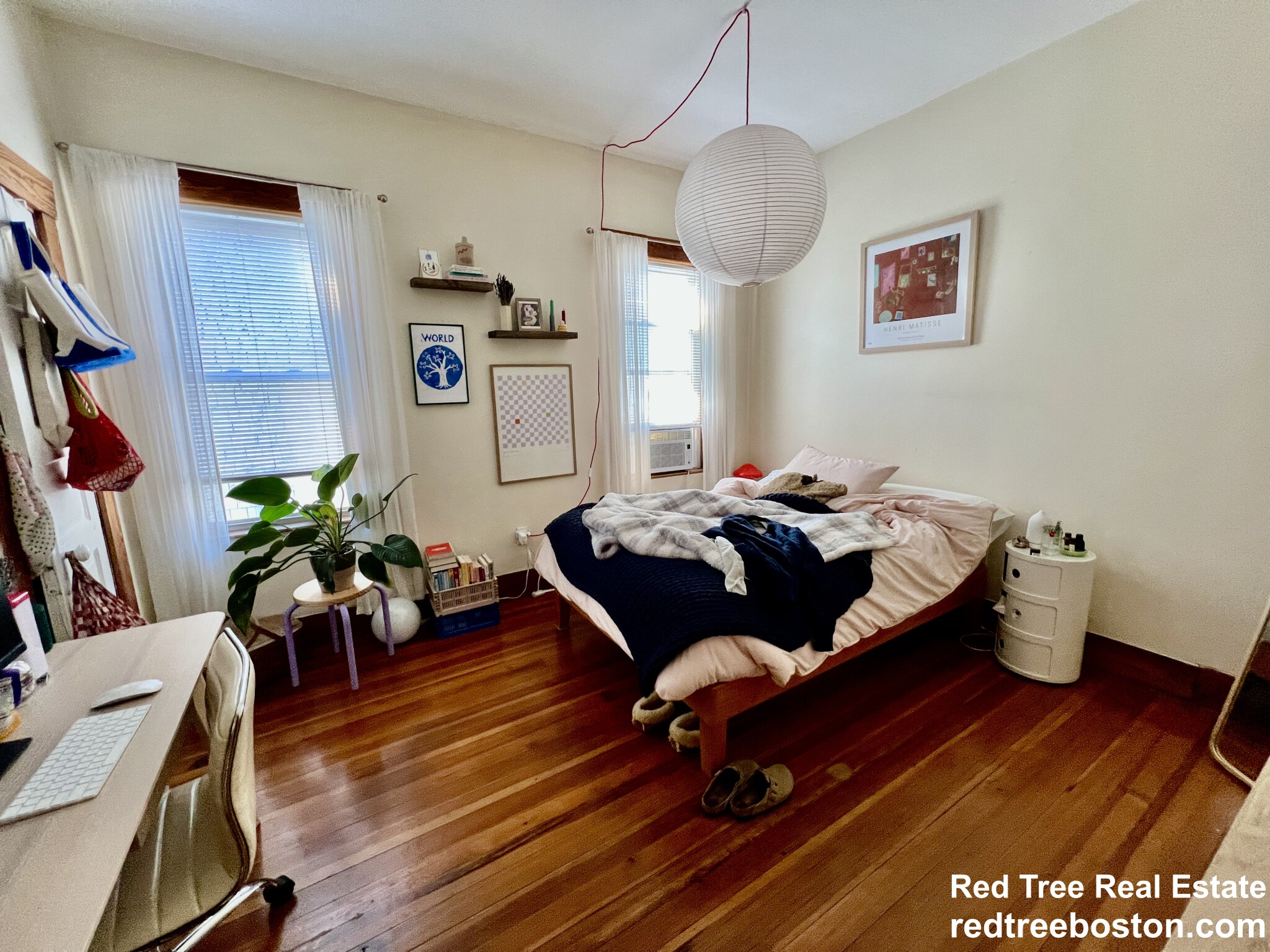 346 Faneuil St, Oak Square