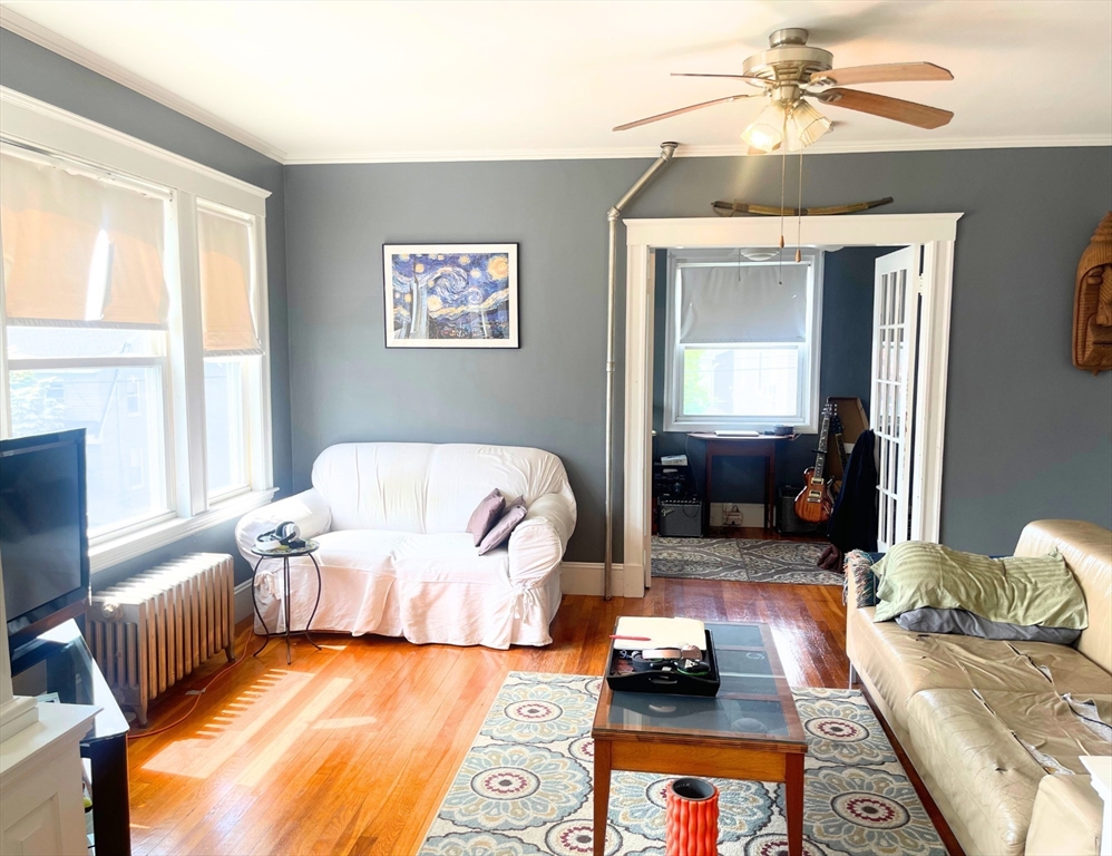 174 Ocean Ave West, Salem