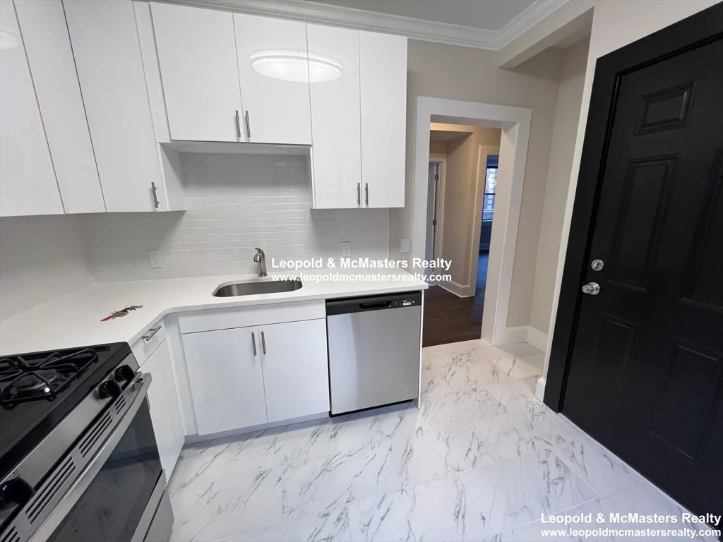 100 Longwood, Coolidge Corner