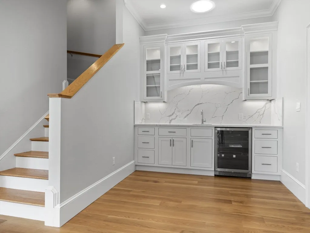 944 East Broadway, South Boston