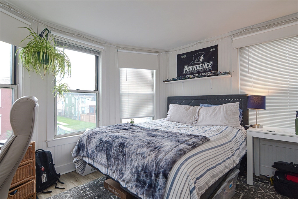 873 E 2nd, South Boston