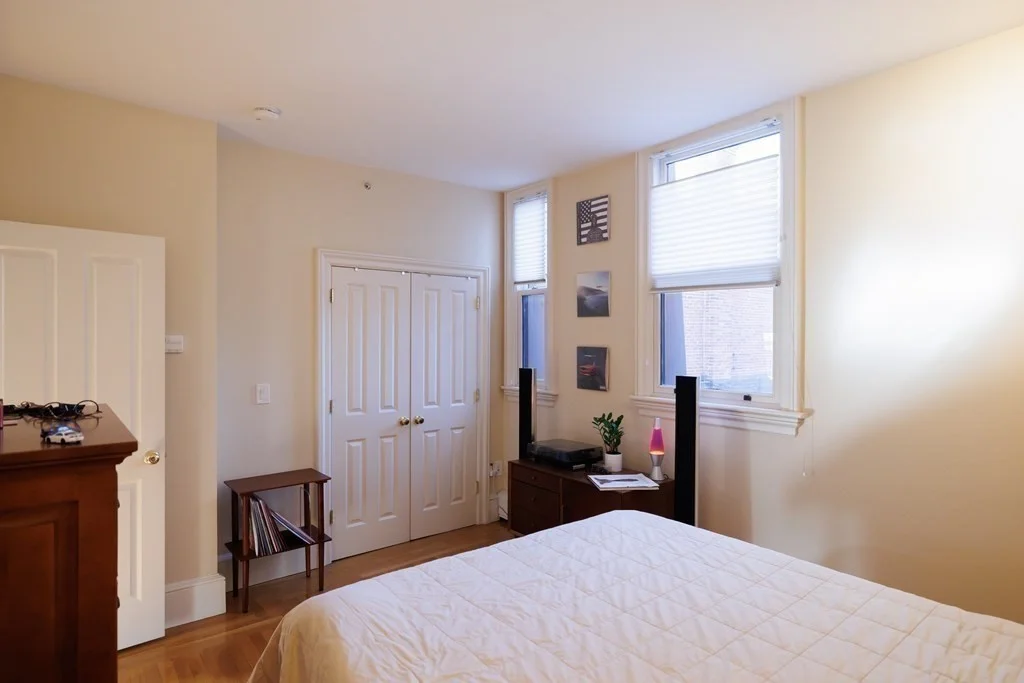 404 Marlborough St, Back Bay