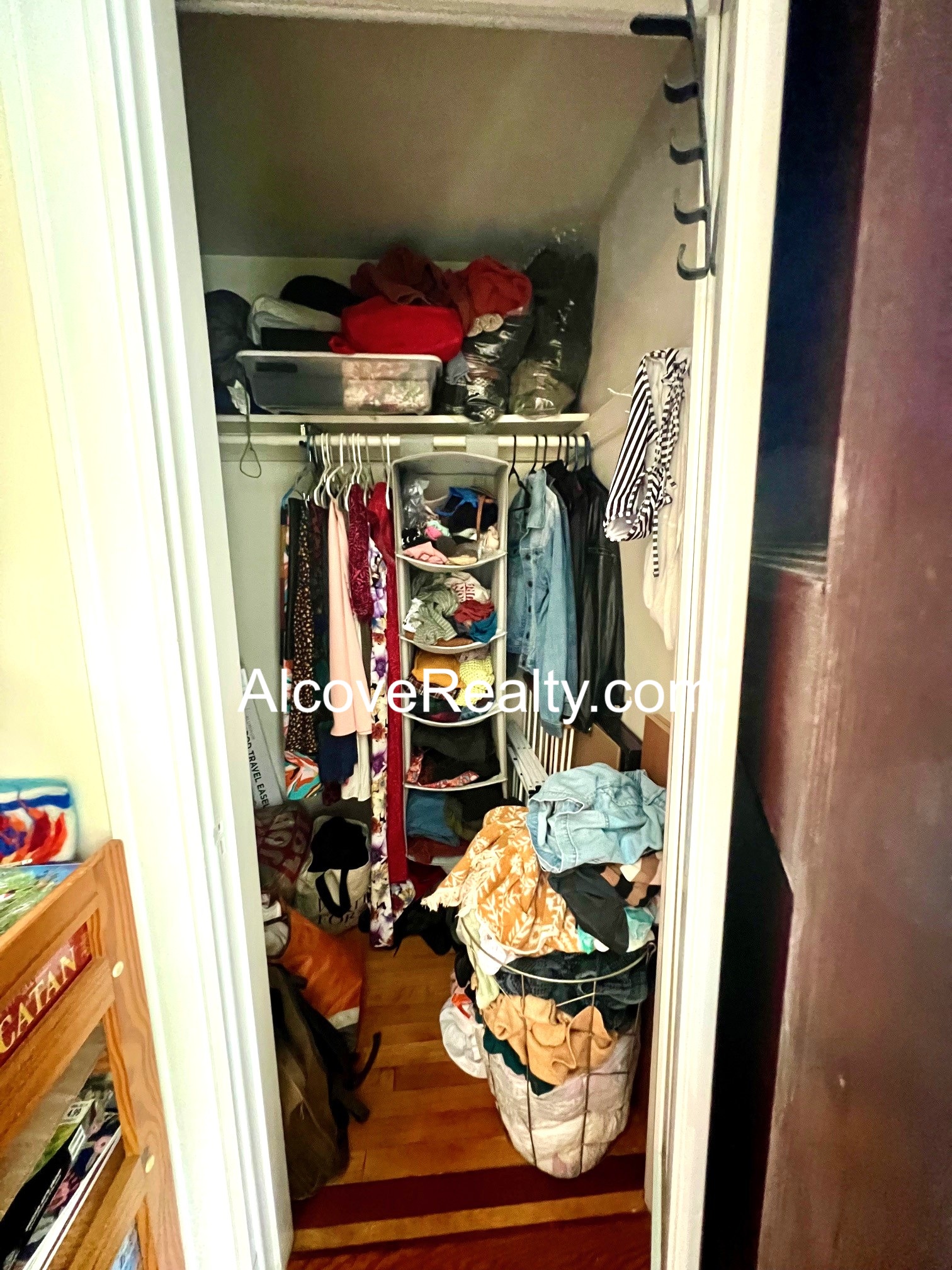 190 North St, West Somerville