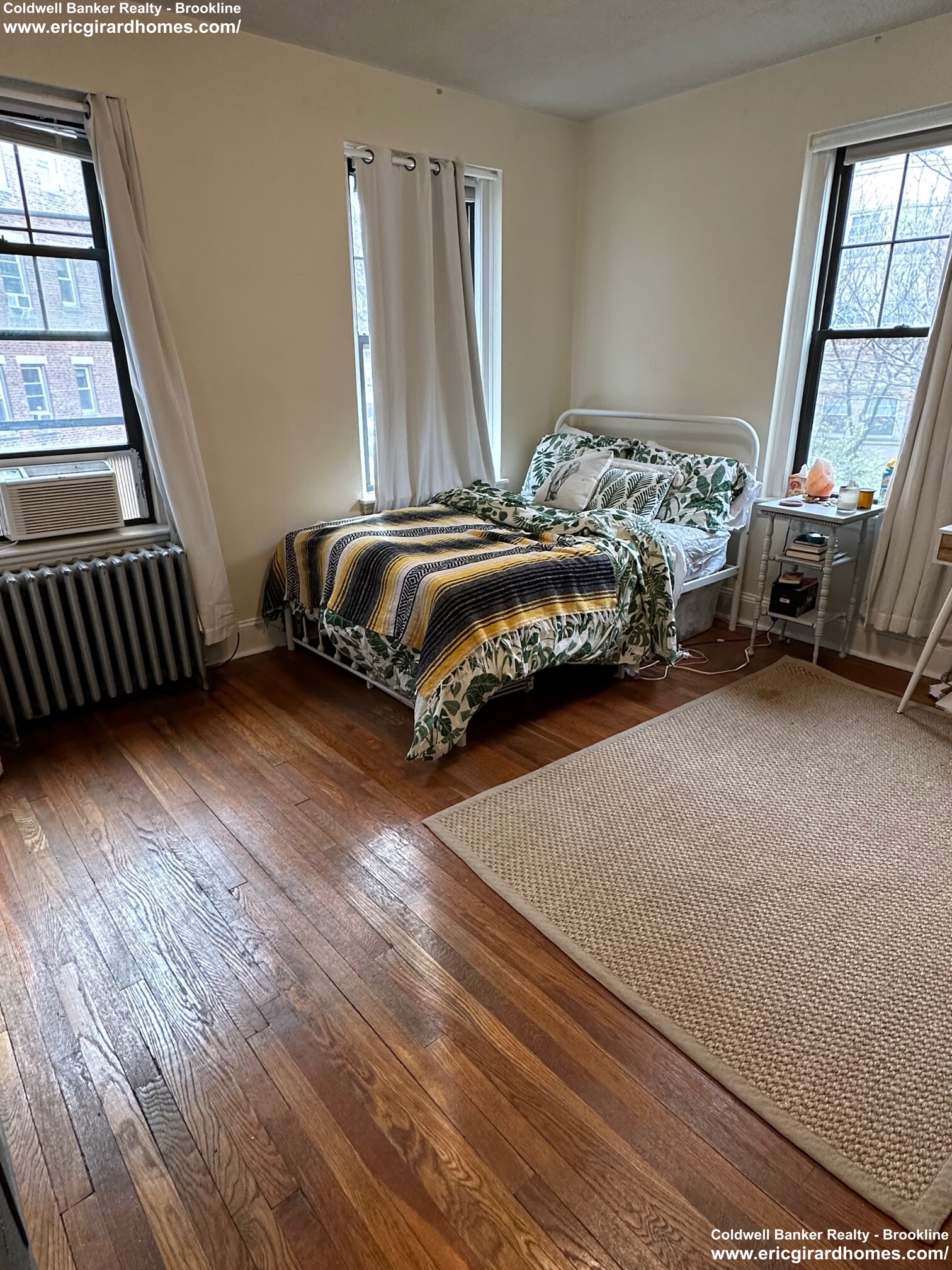 64 Queensberry St, Fenway