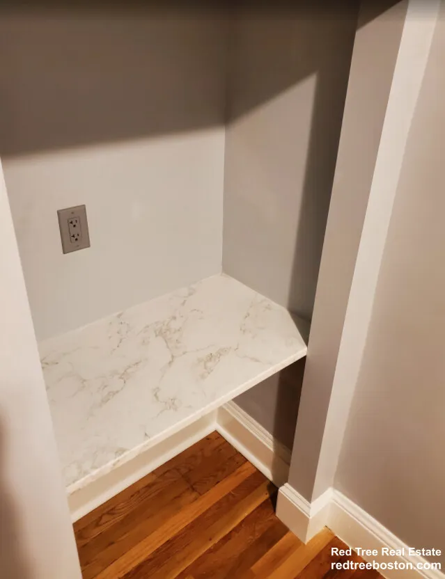 42 Day St, Jamaica Plain