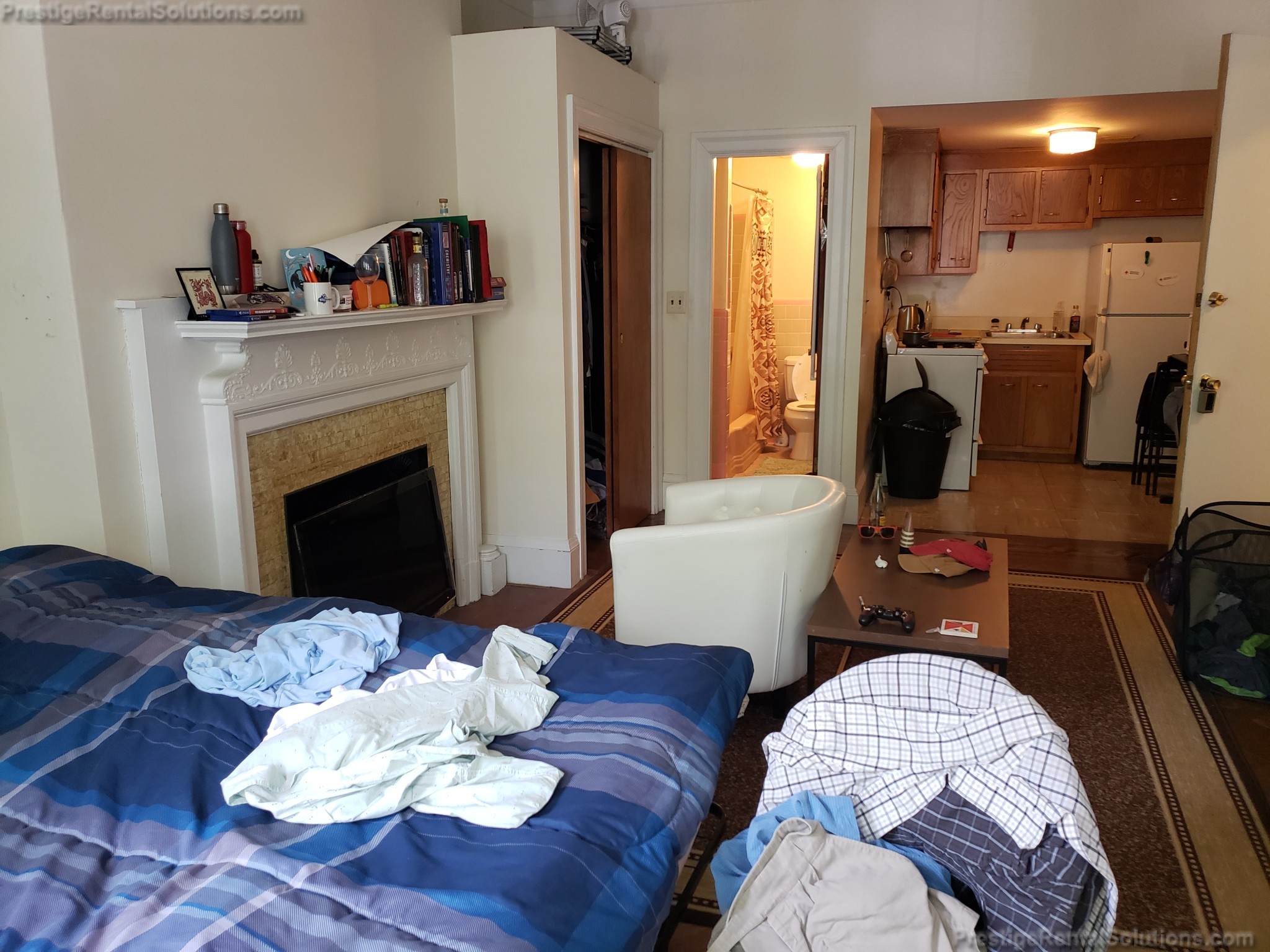 1069 Beacon St, Longwood