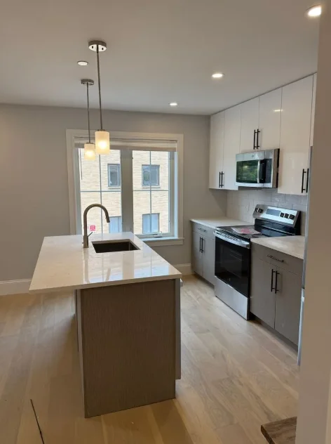 425 Market St, Brighton