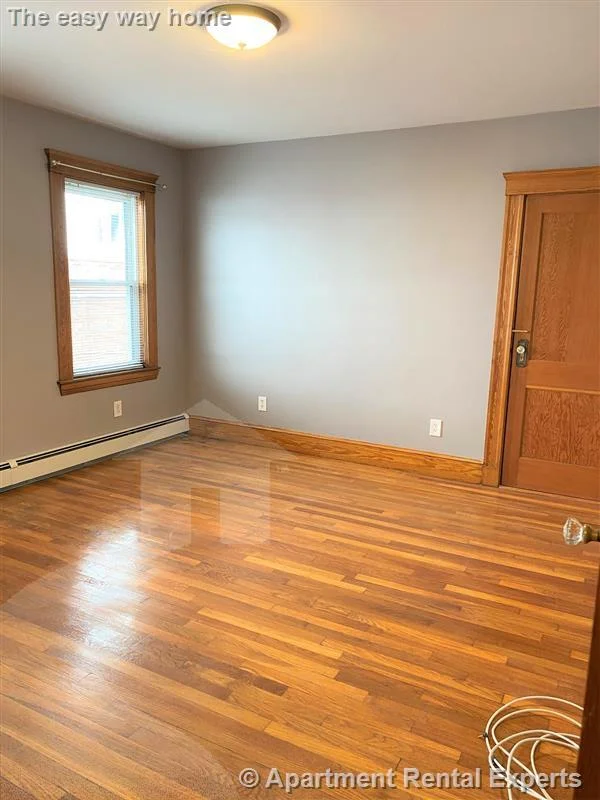 167 Harvard St, Tufts