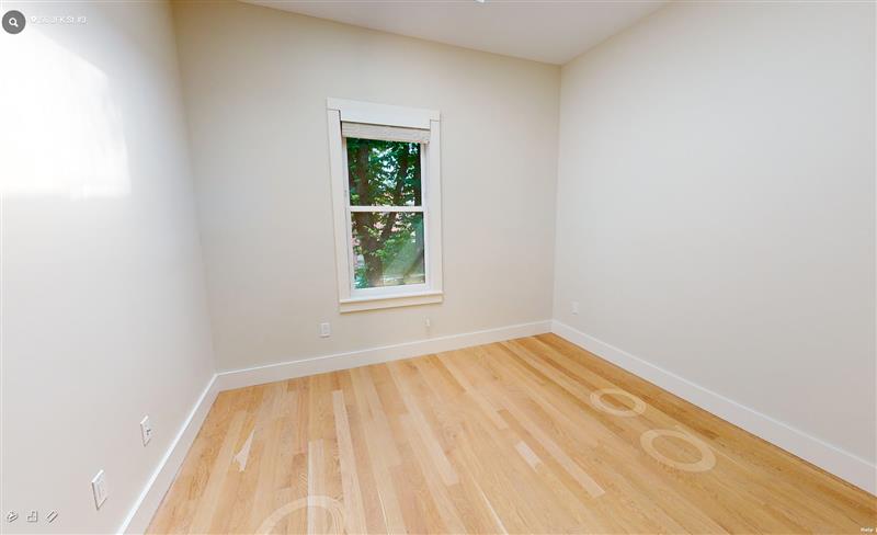 56 John F Kennedy St, Riverside