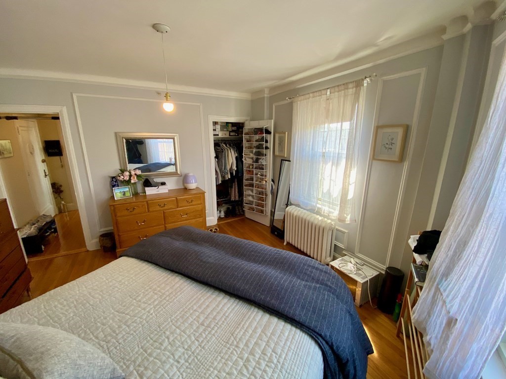 1454 Beacon St, Coolidge Corner