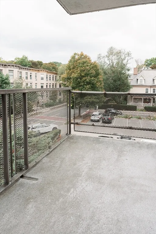 19 Winchester St, North Brookline