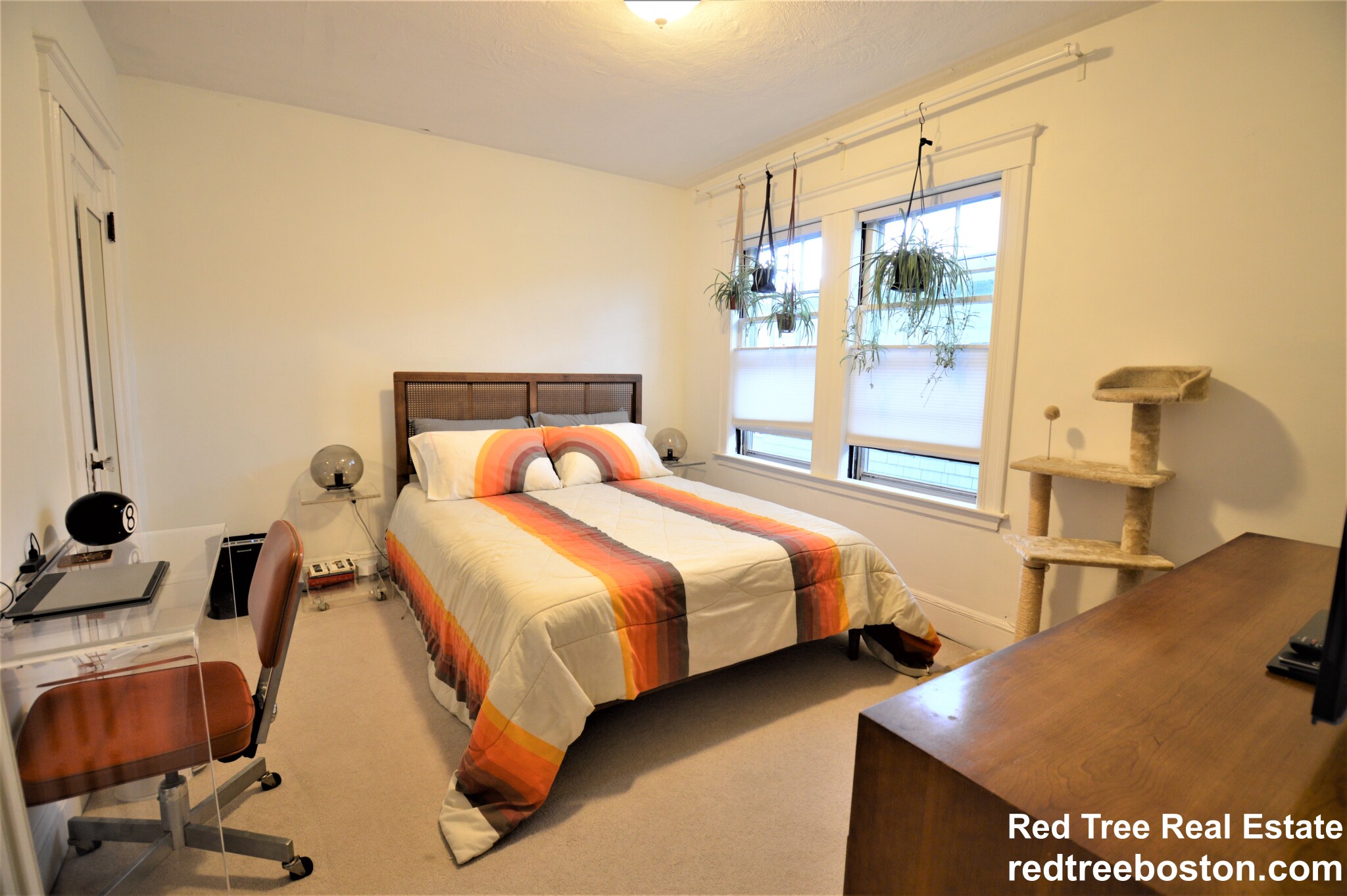 251 Chestnut Ave, Jamaica Plain