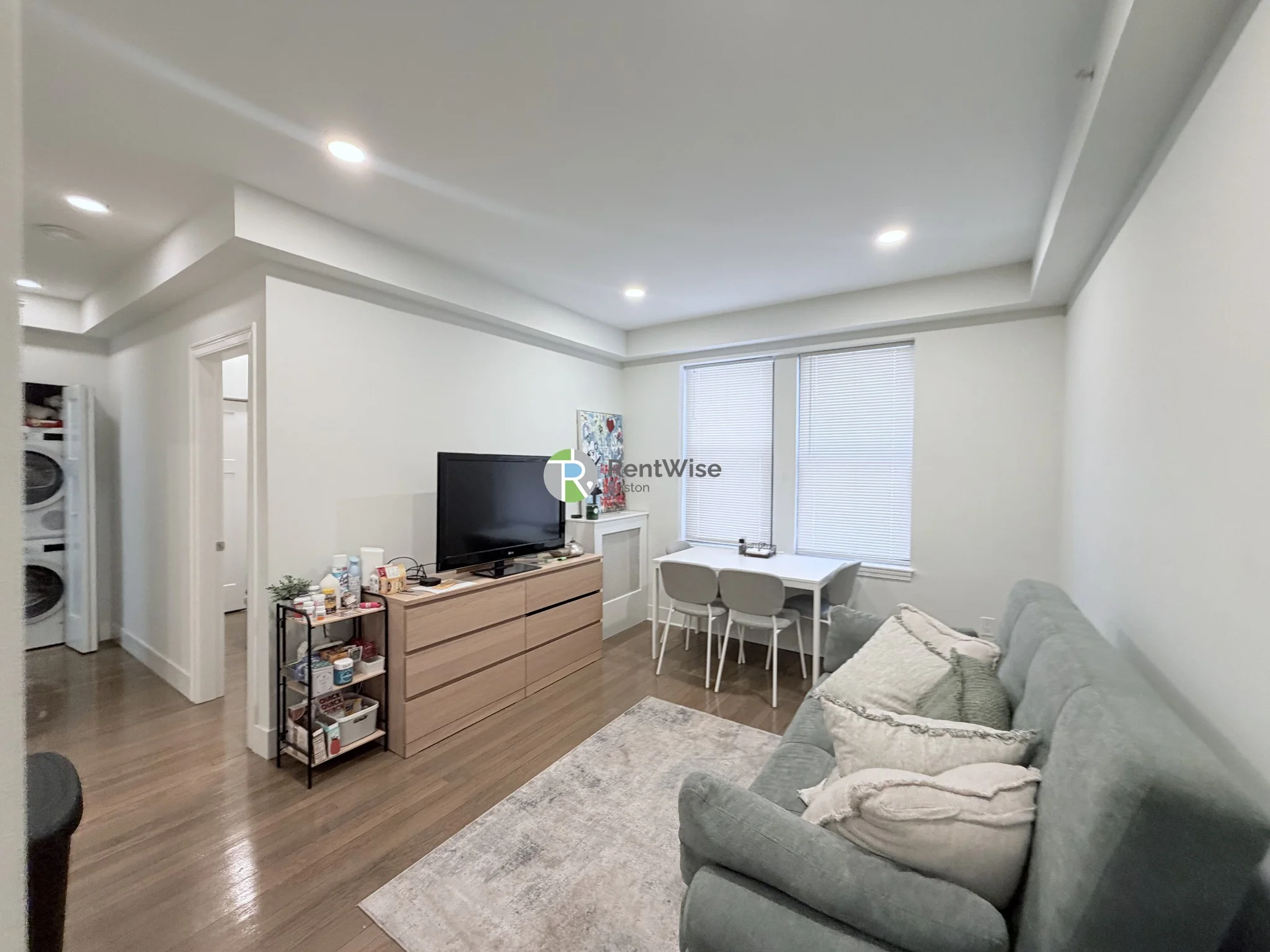 11 Peterborough St, Fenway