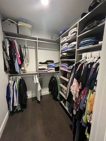 728 E Broadway, Boston