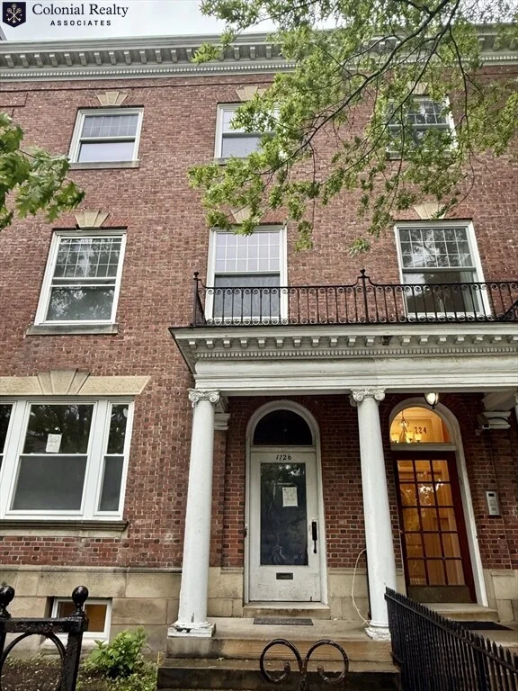 15 Garrison Rd, Aspinwall Hill