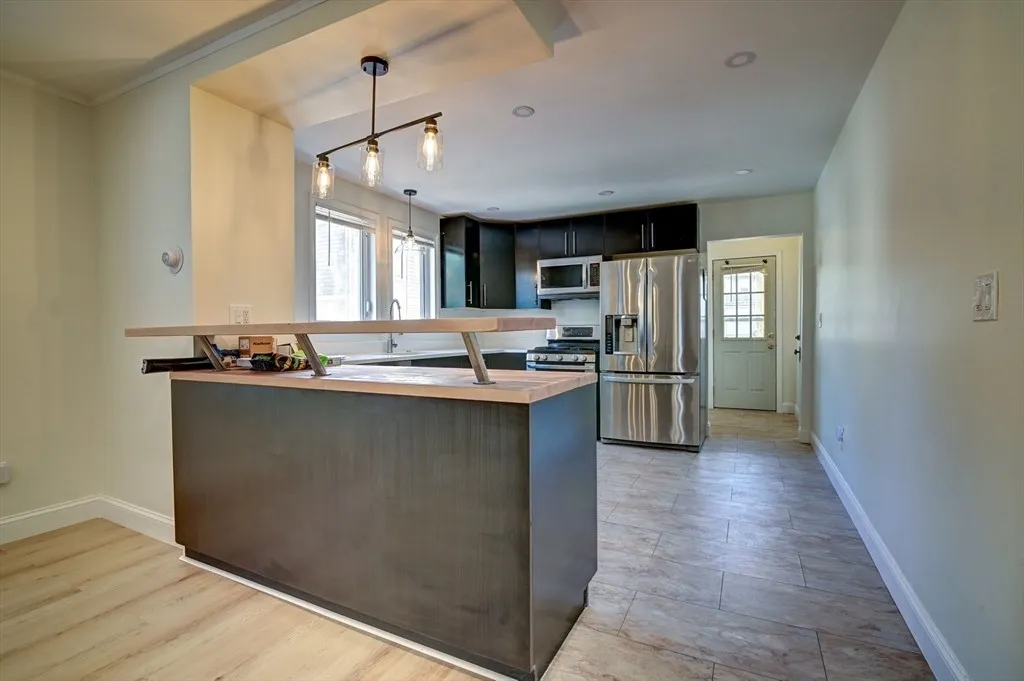 42 Jaques St, Somerville