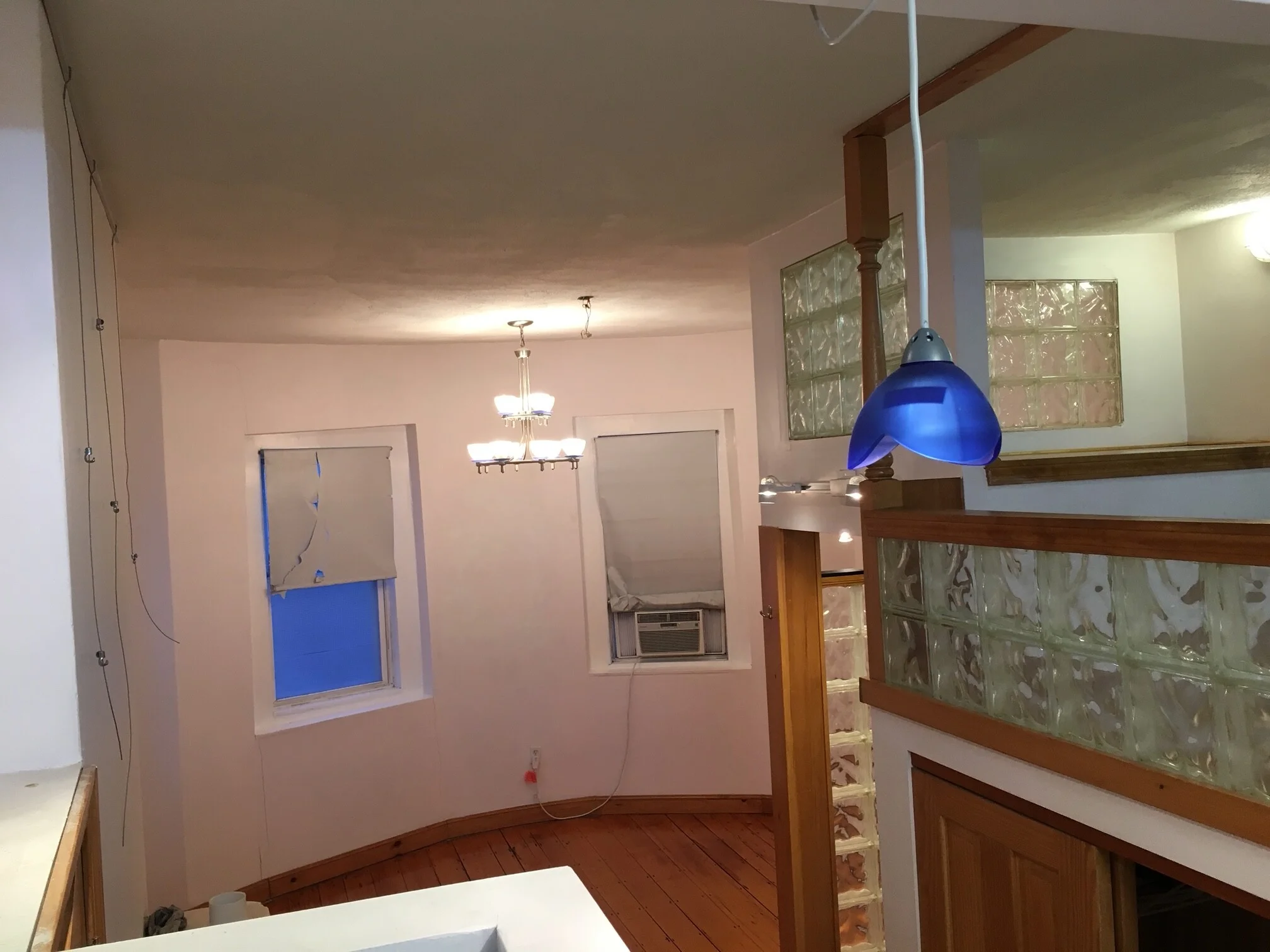 702 Massachusetts Ave, South End