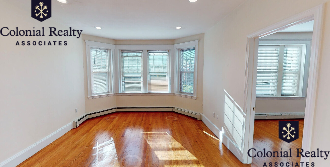 73 Babcock St, Coolidge Corner