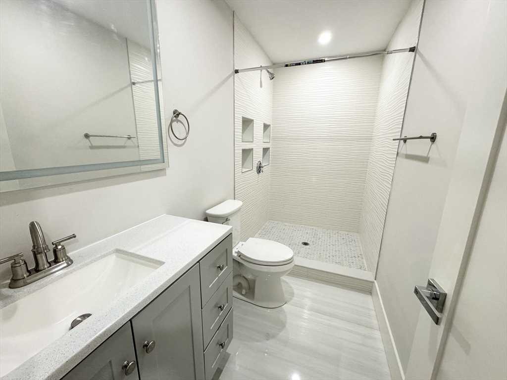 147 East Cottage, Dorchester