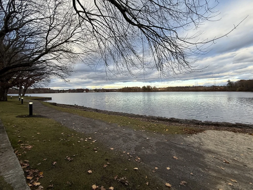 46 Pointe Rok, Worcester