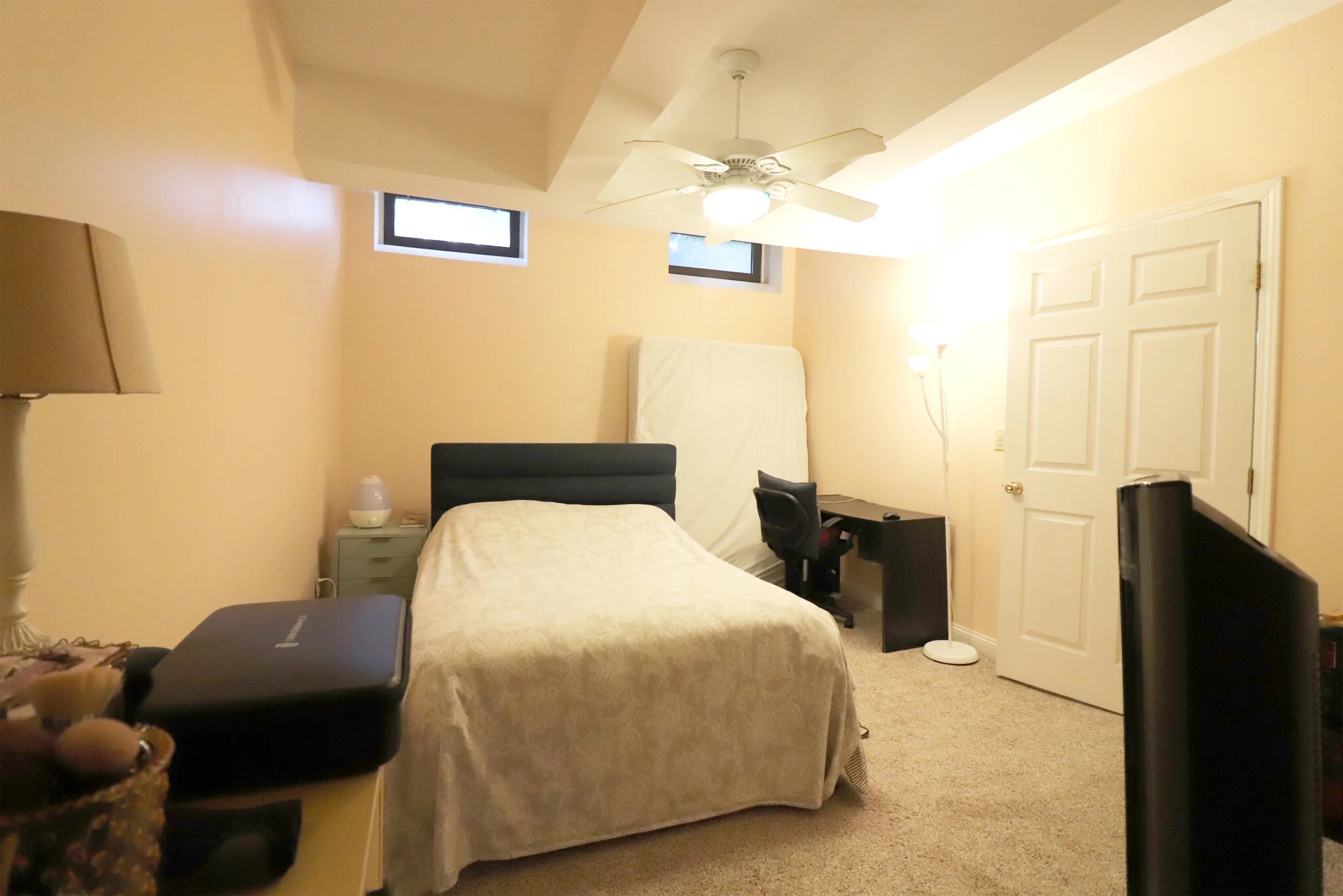 1090 Beacon St, Brookline