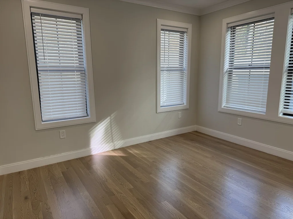 283 Lamartine St, Jamaica Plain