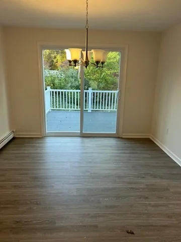 2 Patrick Rd, Hopedale