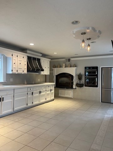 235 Park Ave, West Side