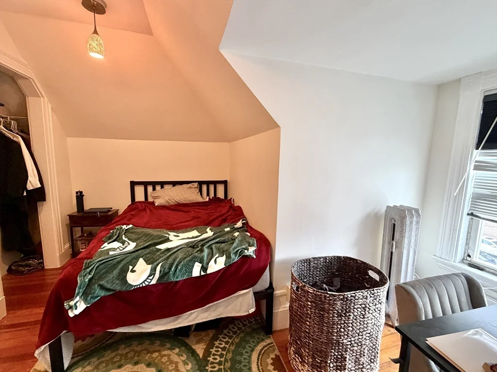 18 Winslow Rd, Coolidge Corner