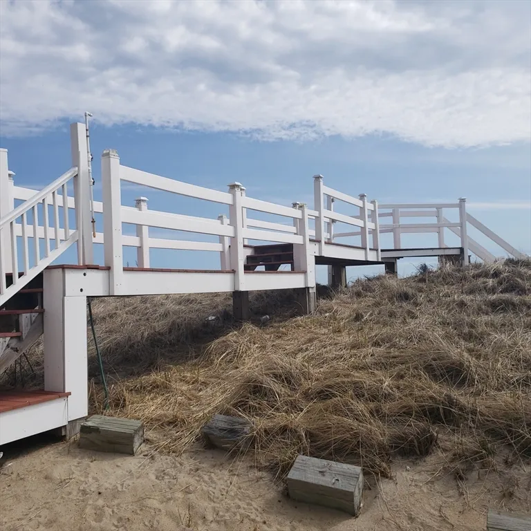 398 North End, Salisbury Beach