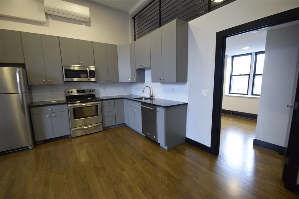 444 Western Ave, Brighton