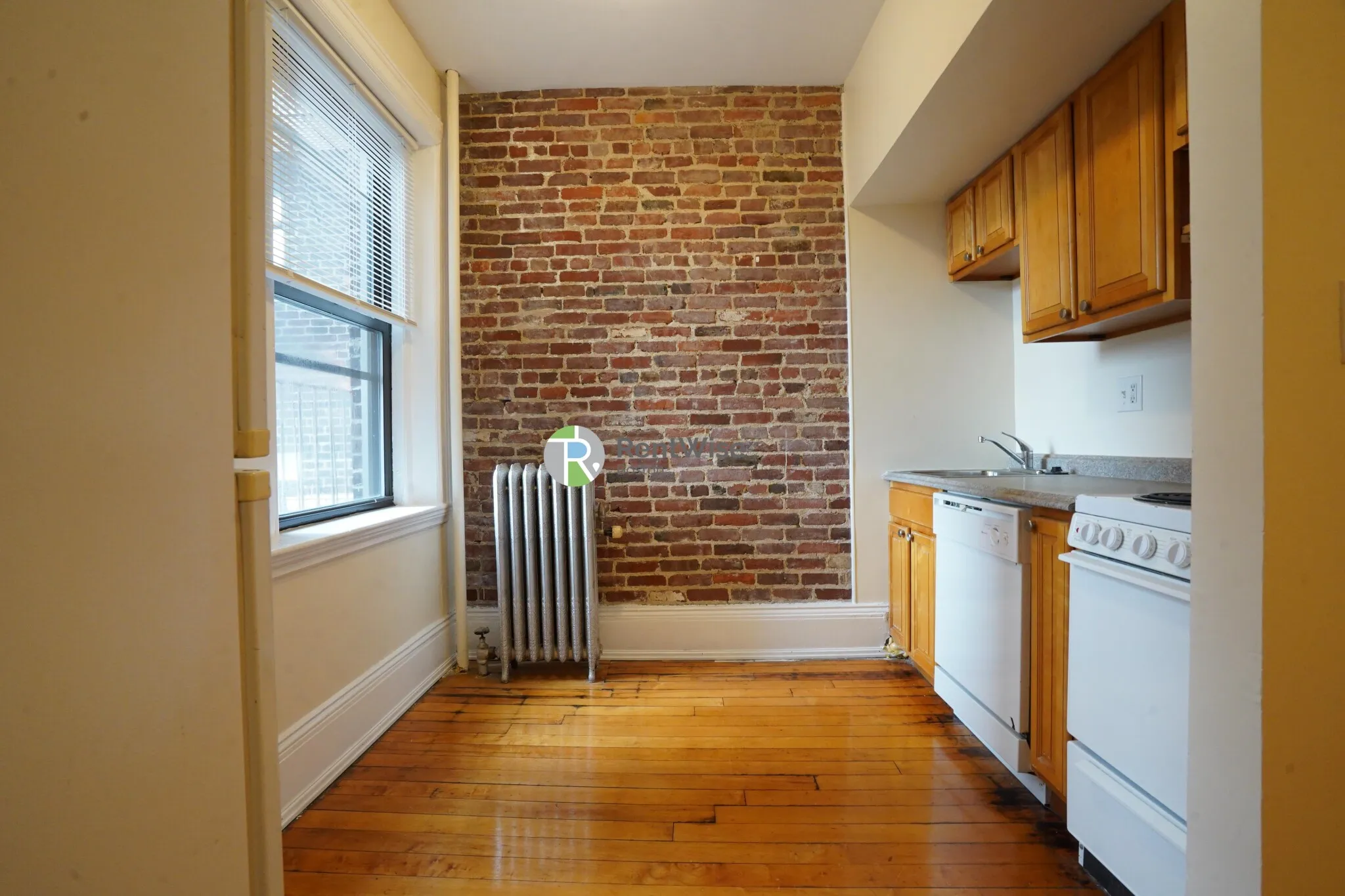 1216 Commonwealth Ave, Brighton