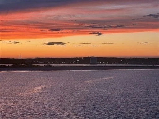 42 Phillips Rd, Nahant